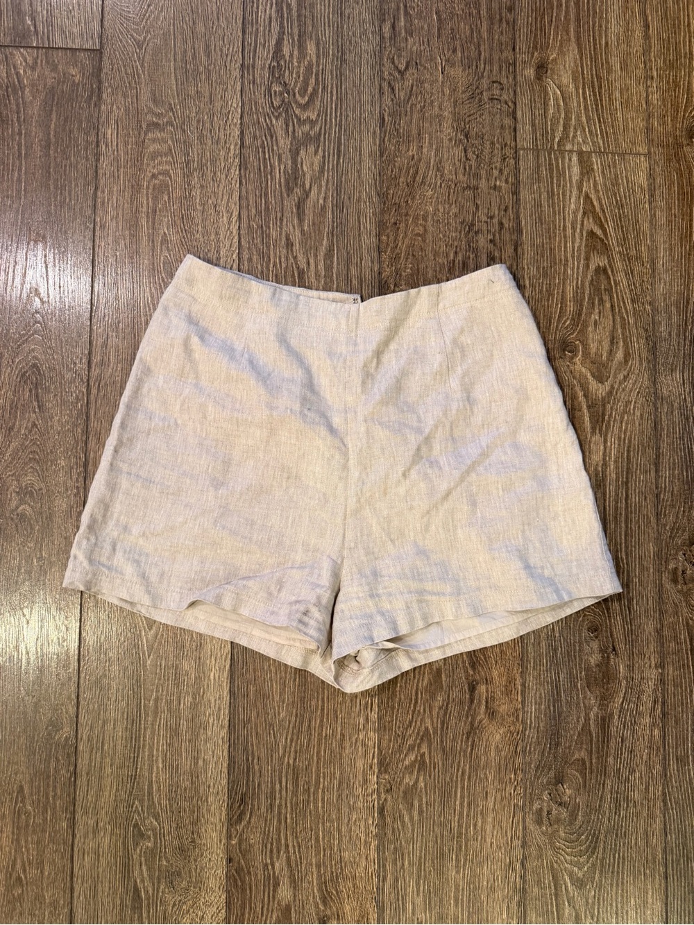 DISSH High-Waist Linen-Blend Shorts in Beige